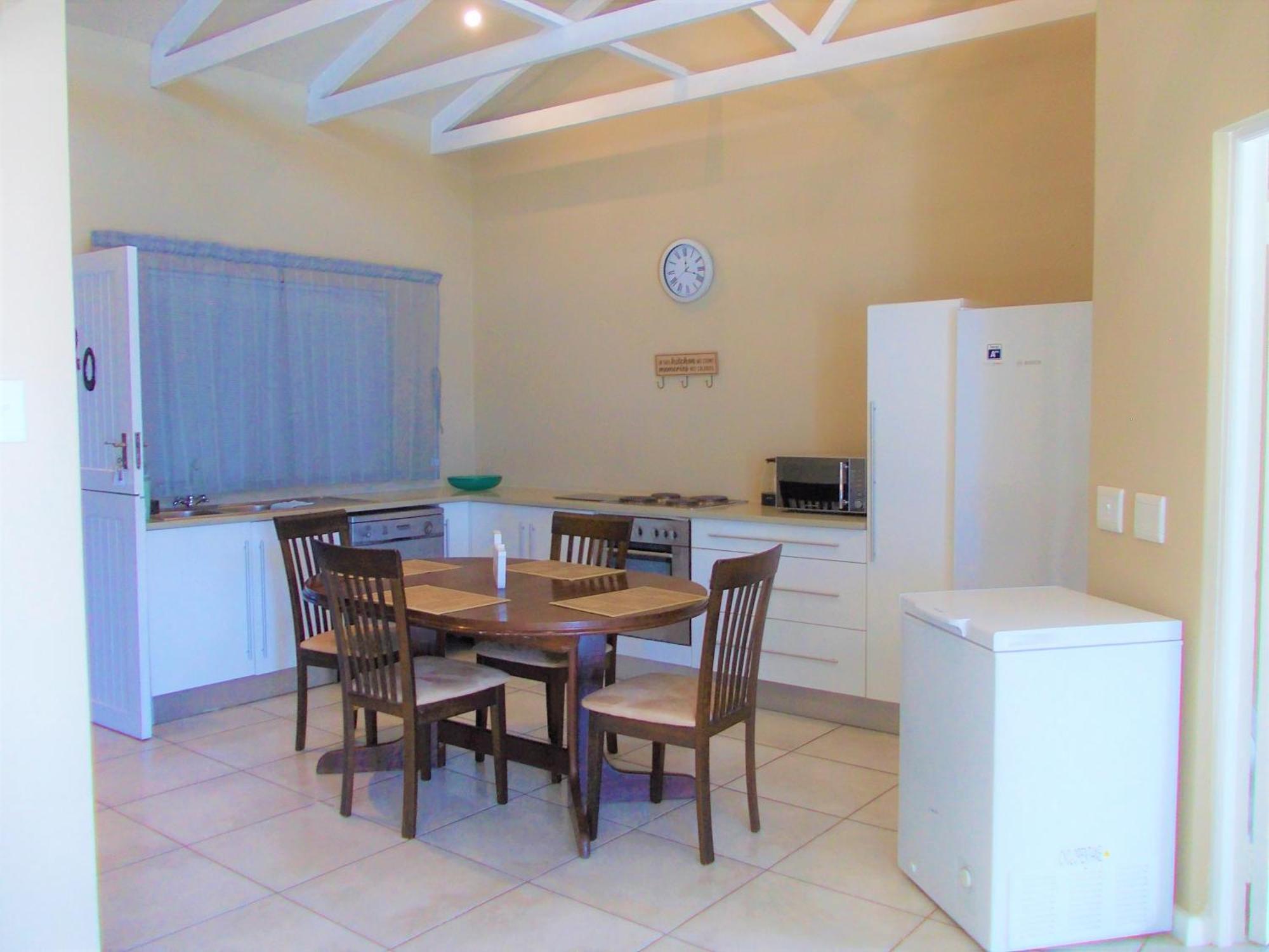 Point Village Hotel And Self Catering موسيلباي المظهر الخارجي الصورة