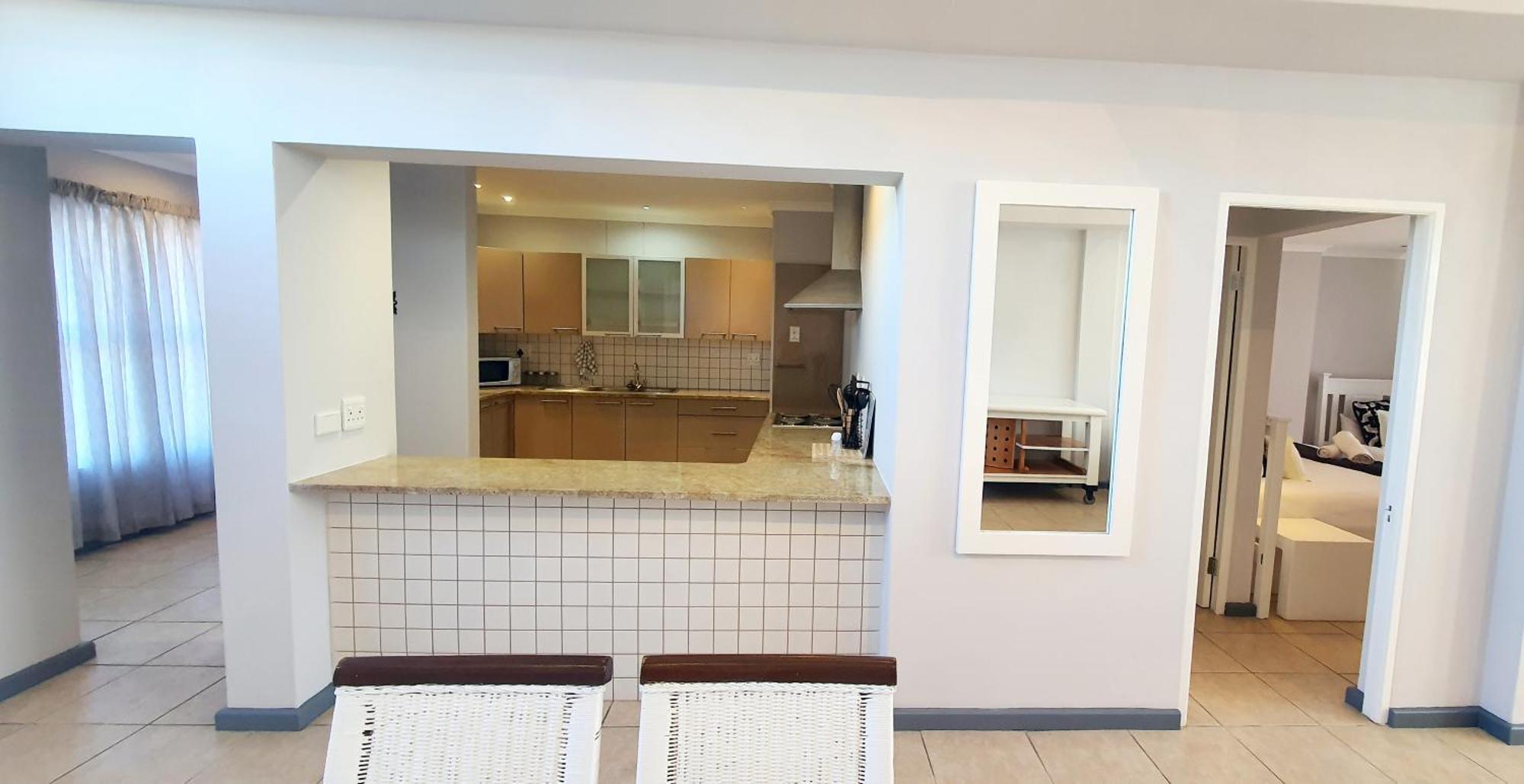 Point Village Hotel And Self Catering موسيلباي المظهر الخارجي الصورة