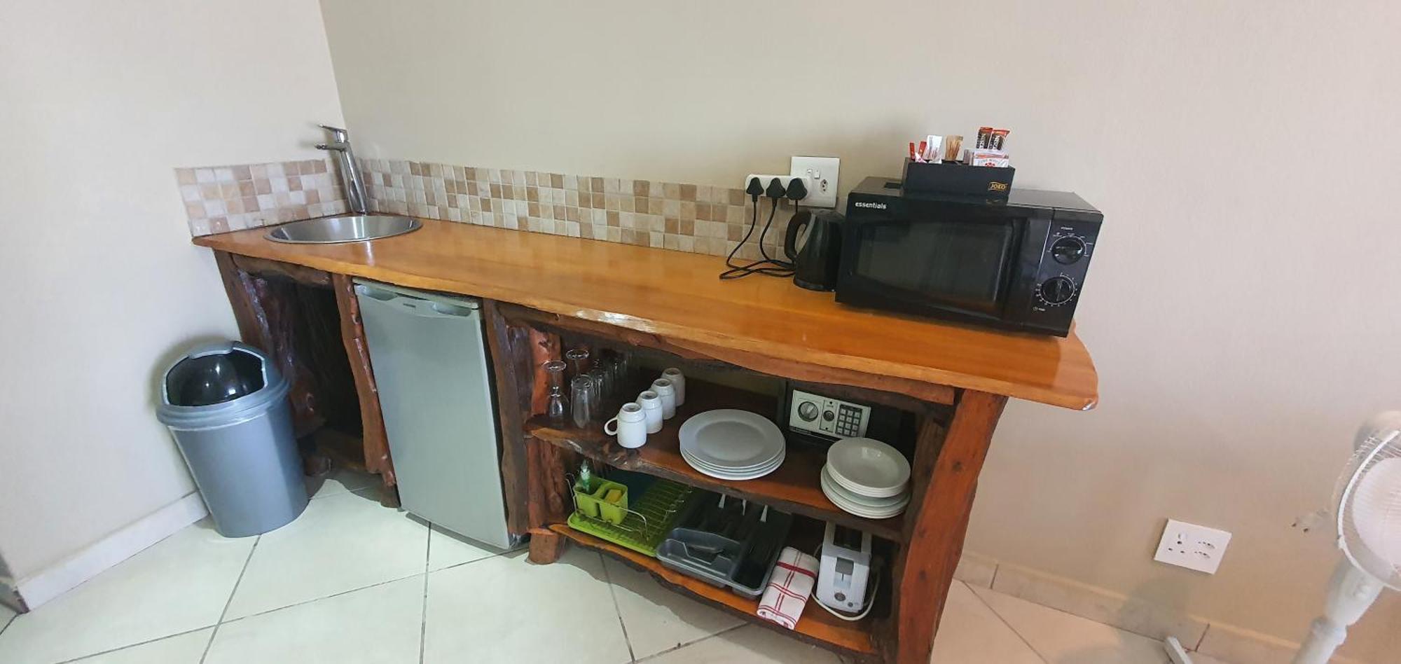 Point Village Hotel And Self Catering موسيلباي المظهر الخارجي الصورة